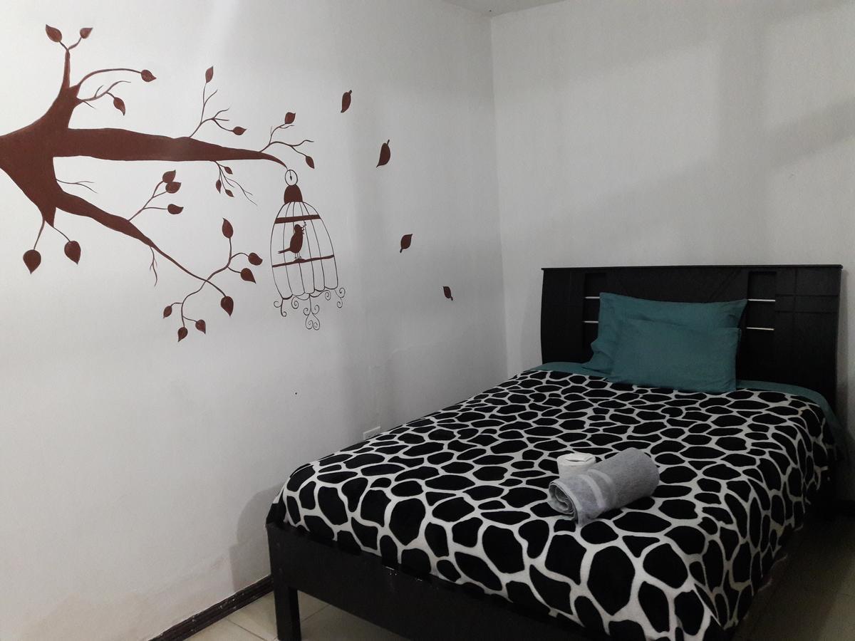 The Backpacker Hostal Ibarra Exterior foto